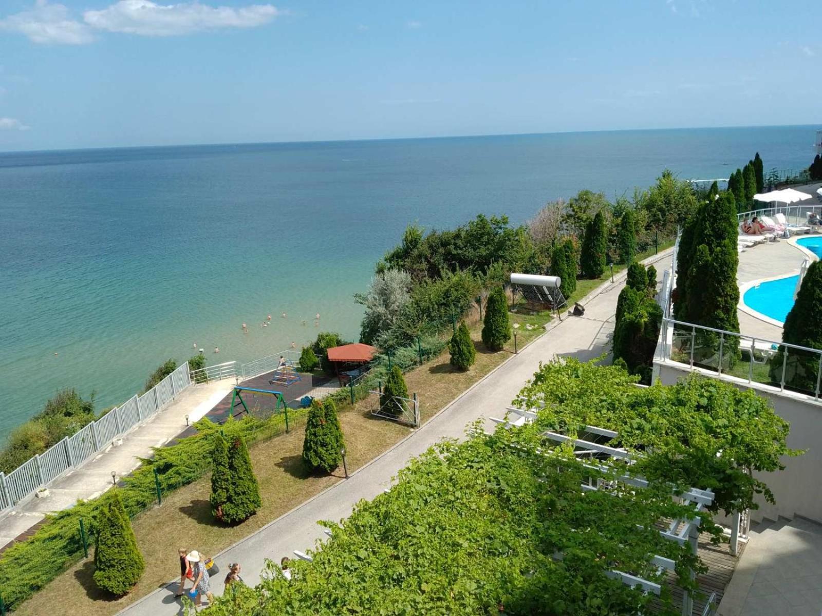 Silver Beach B16 Бяла Екстериор снимка